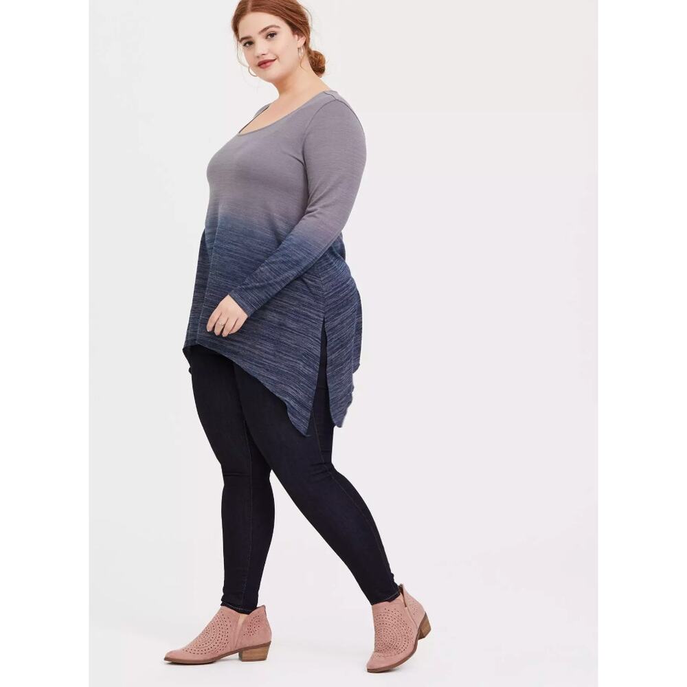 Torrid Ombre Blue Grey Super Soft Plush V-Neck Sharkbite Hem Tunic Top 1 / 1X 14 - Picture 14 of 15